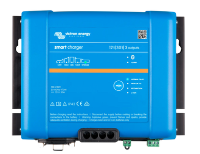 Victron Smart IP43 12-12 30 (3) Charger battery charger — front view